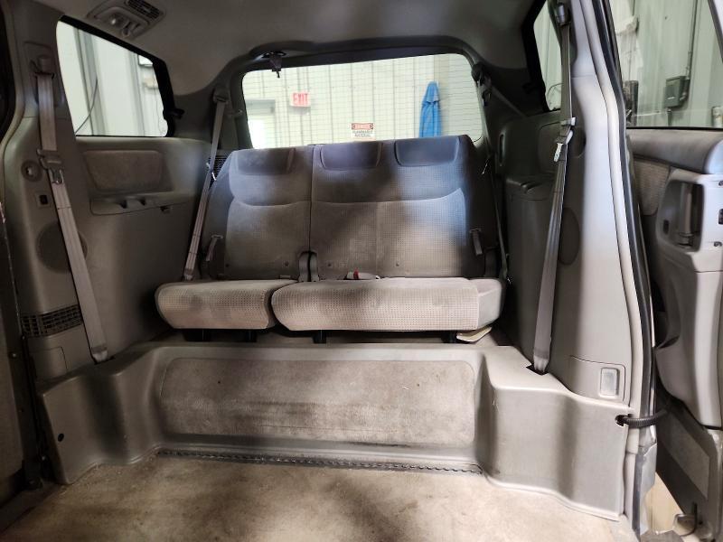 2007 TOYOTA SIENNA LE 8-PASSENGER — Фото 10 из 14