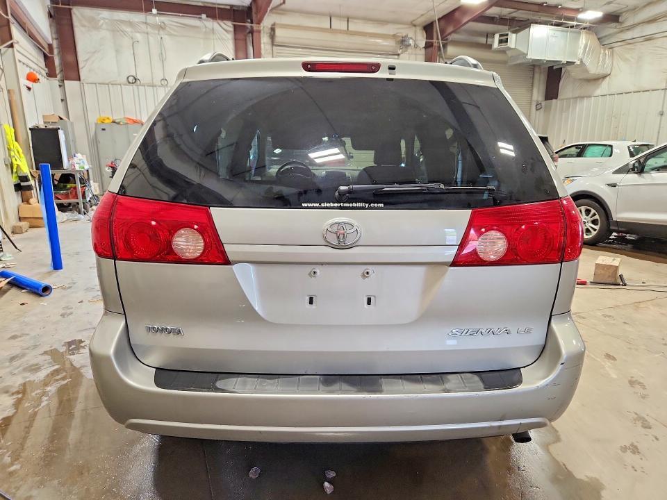 2007 TOYOTA SIENNA LE 8-PASSENGER — Фото 6 из 14