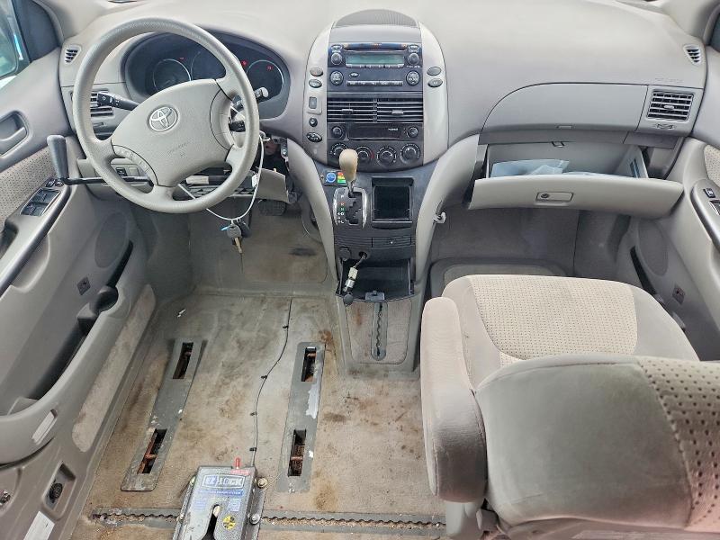2007 TOYOTA SIENNA LE 8-PASSENGER — Фото 8 из 14