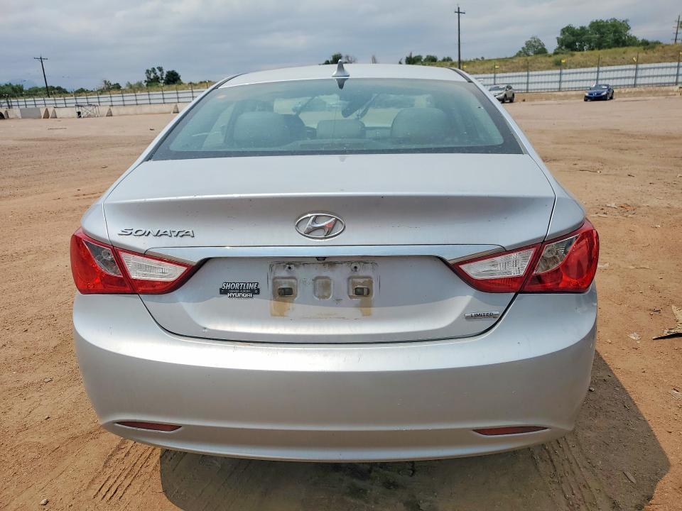 5NPEC4AC1BH091024 2011 HYUNDAI SONATA photo no. 6