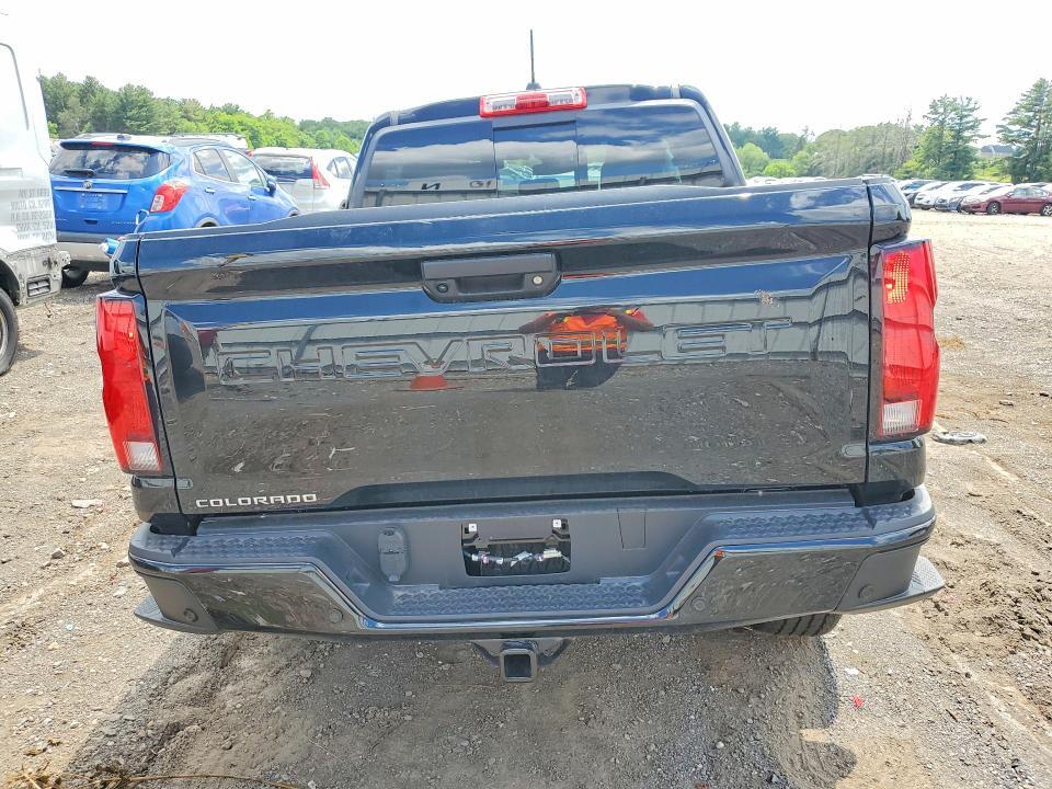 2026 CHEVROLET COLORADO Z71 — Фото 6 из 12