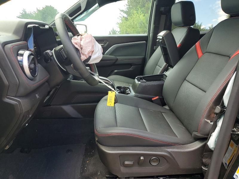 2026 CHEVROLET COLORADO Z71 — Фото 7 из 12