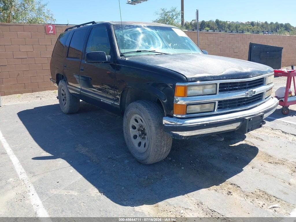 1GNEK13R1XJ548083 1999 CHEVROLET TAHOE photo no. 1
