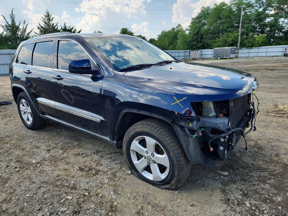 1J4RR4GGXBC672697 2011 JEEP GRAND CHEROKEE photo no. 4