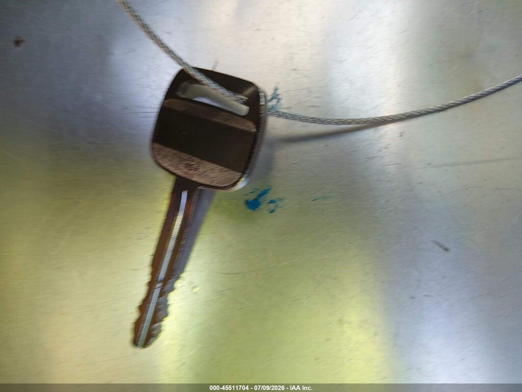 4T1BE32KX2U087052 2002 TOYOTA CAMRY photo no. 11