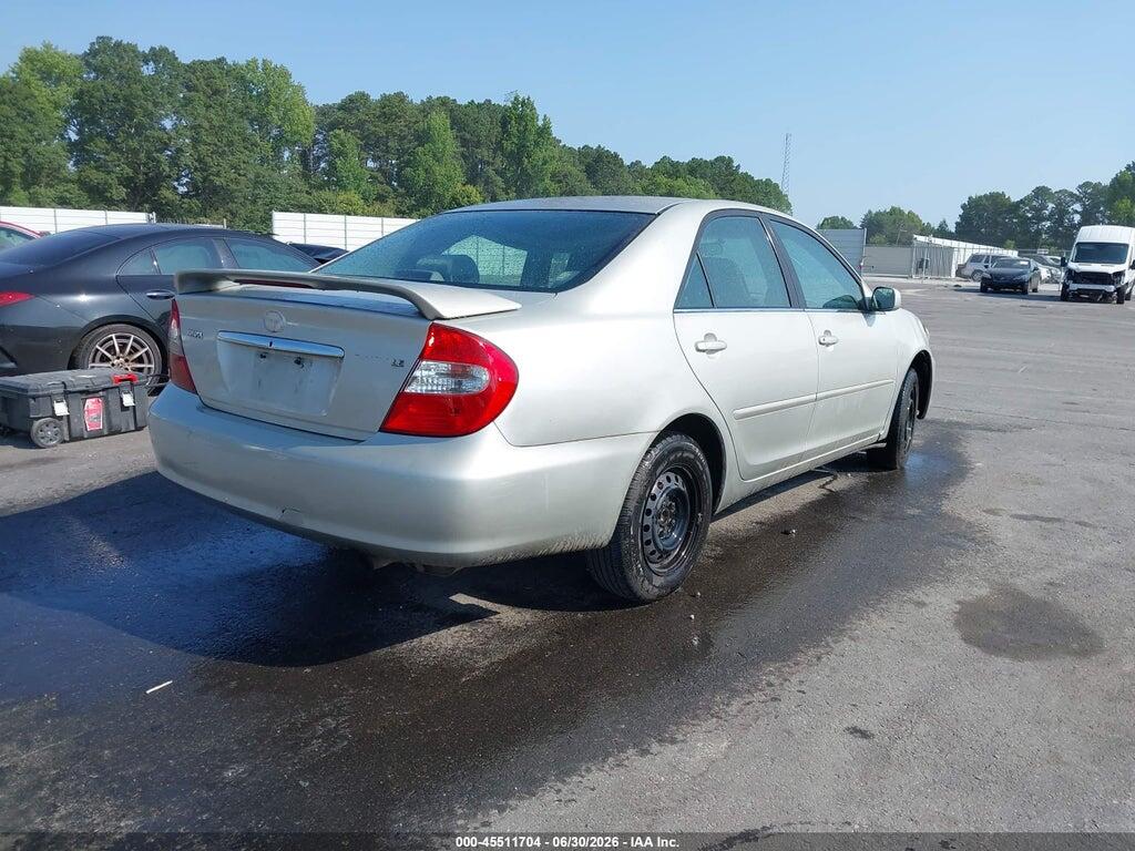 4T1BE32KX2U087052 2002 TOYOTA CAMRY photo no. 4
