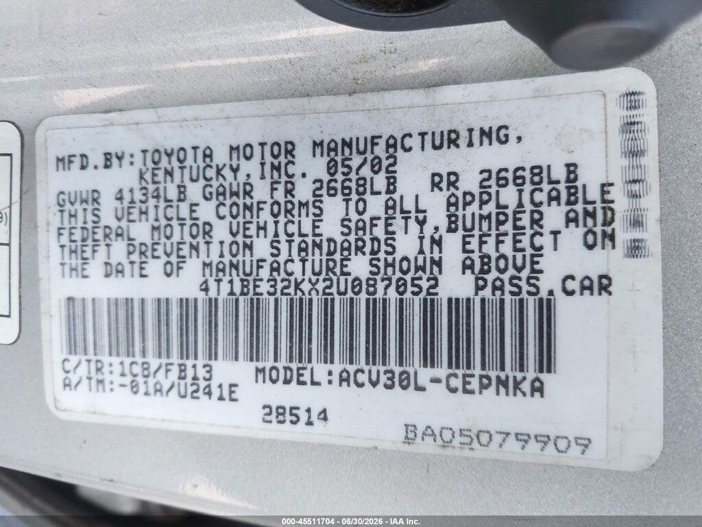 4T1BE32KX2U087052 2002 TOYOTA CAMRY photo no. 9