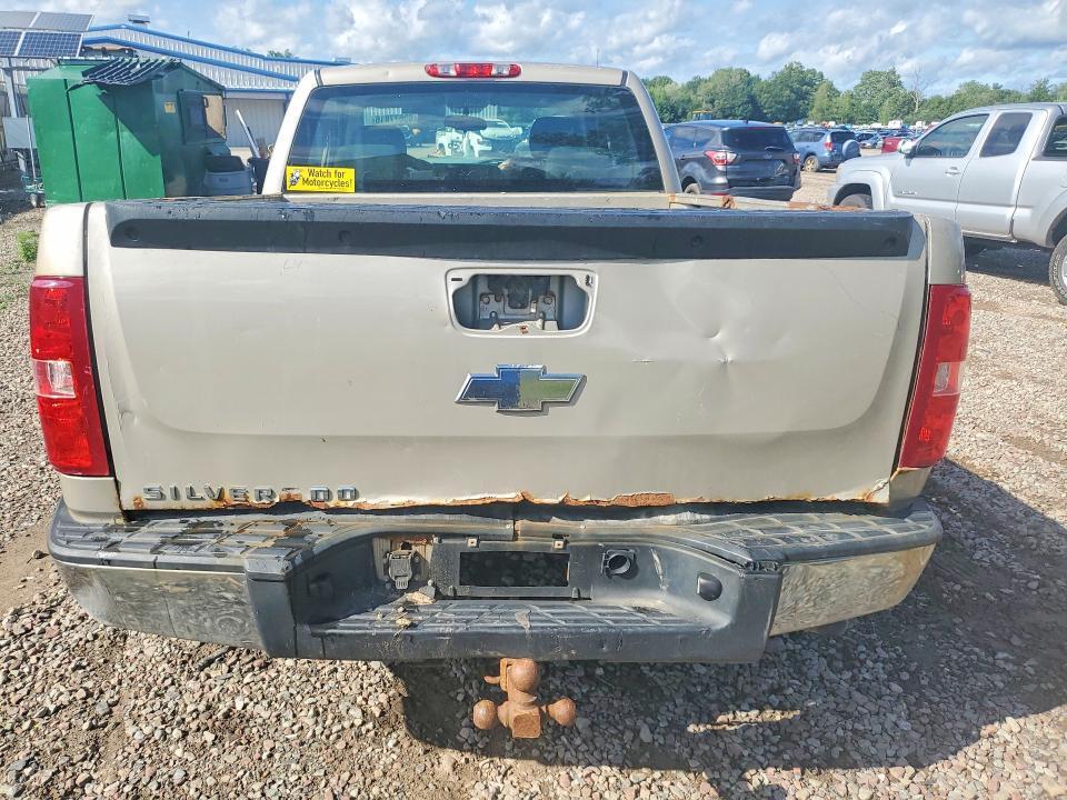 2008 CHEVROLET SILVERADO C1500 — Фото 6 из 12