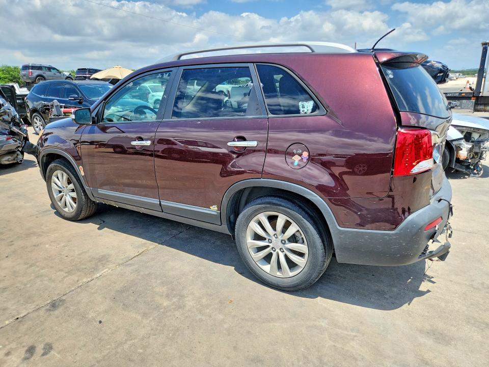 2011 KIA SORENTO EX — Фото 2 из 13