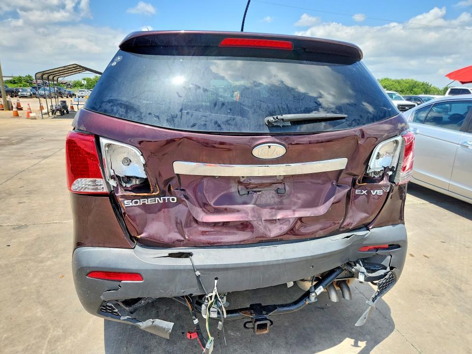 2011 KIA SORENTO EX — Фото 6 из 13