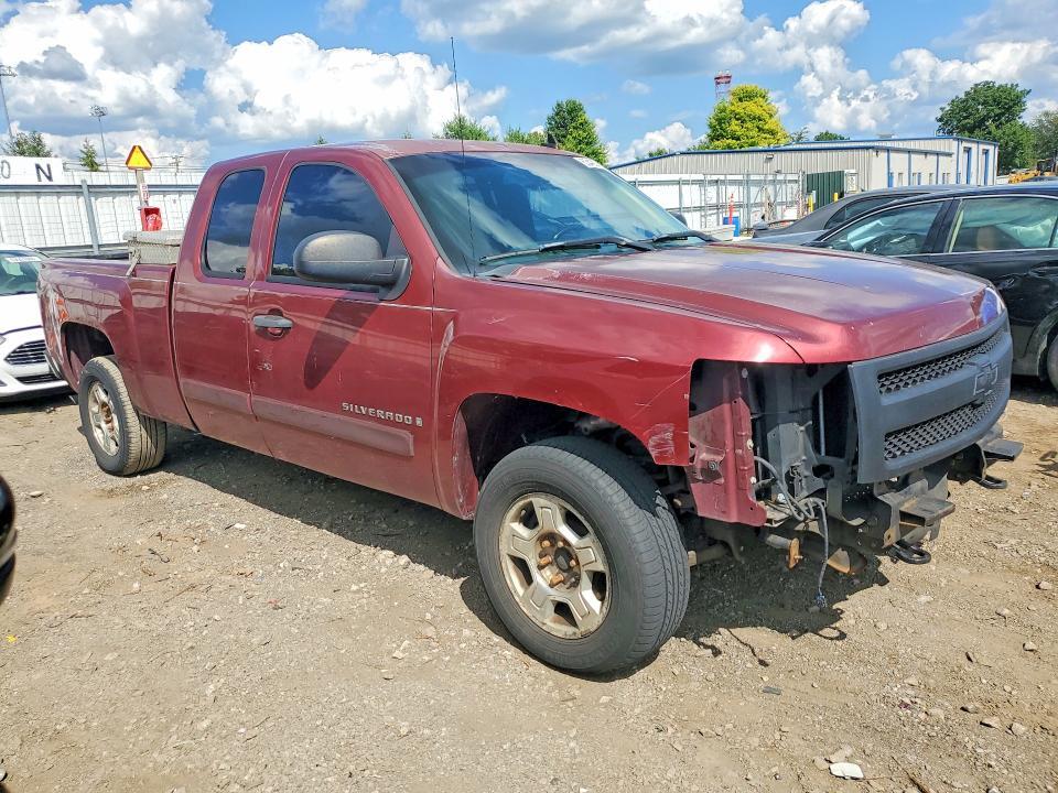 2008 CHEVROLET SILVERADO K1500 — Фото 4 из 12