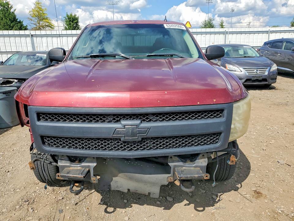 2008 CHEVROLET SILVERADO K1500 — Фото 5 из 12