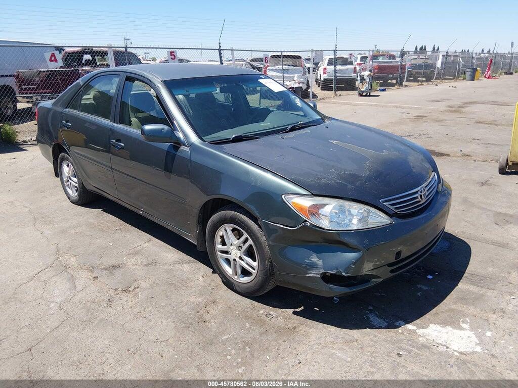 JTDBE32K820017285 2002 TOYOTA CAMRY photo no. 1