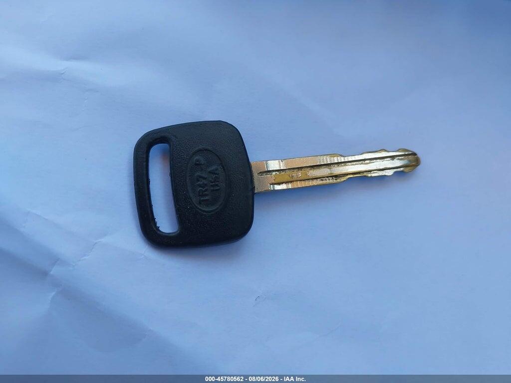 JTDBE32K820017285 2002 TOYOTA CAMRY photo no. 11