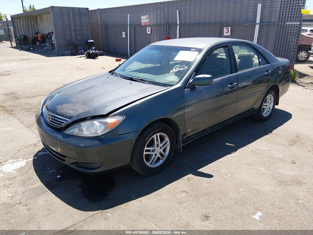 JTDBE32K820017285 2002 TOYOTA CAMRY photo no. 2