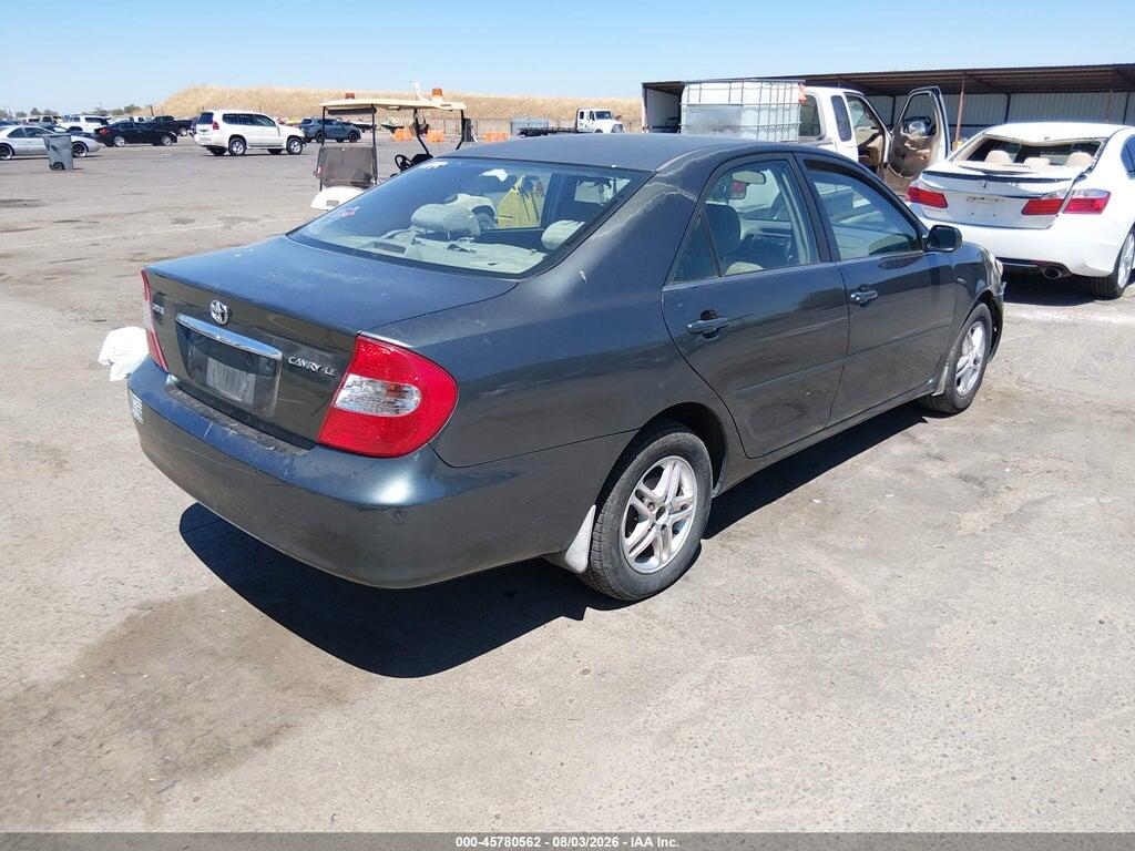 JTDBE32K820017285 2002 TOYOTA CAMRY photo no. 4