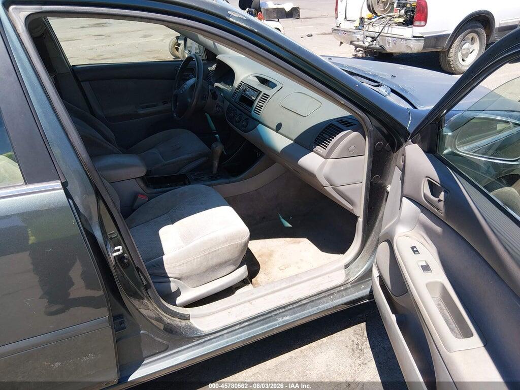 JTDBE32K820017285 2002 TOYOTA CAMRY photo no. 5