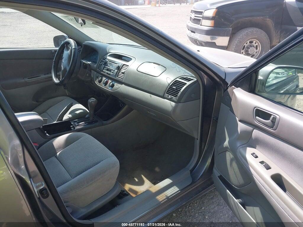 4T1BF32K32U528355 2002 TOYOTA CAMRY photo no. 5