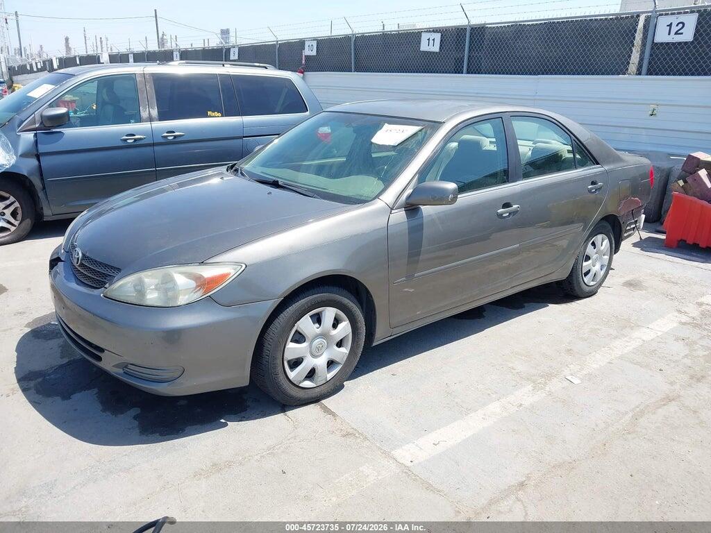 4T1BE32K82U635341 2002 TOYOTA CAMRY photo no. 2