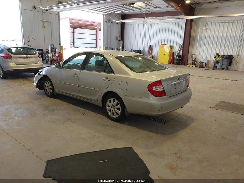 4T1BF30K92U019843 2002 TOYOTA CAMRY photo no. 3