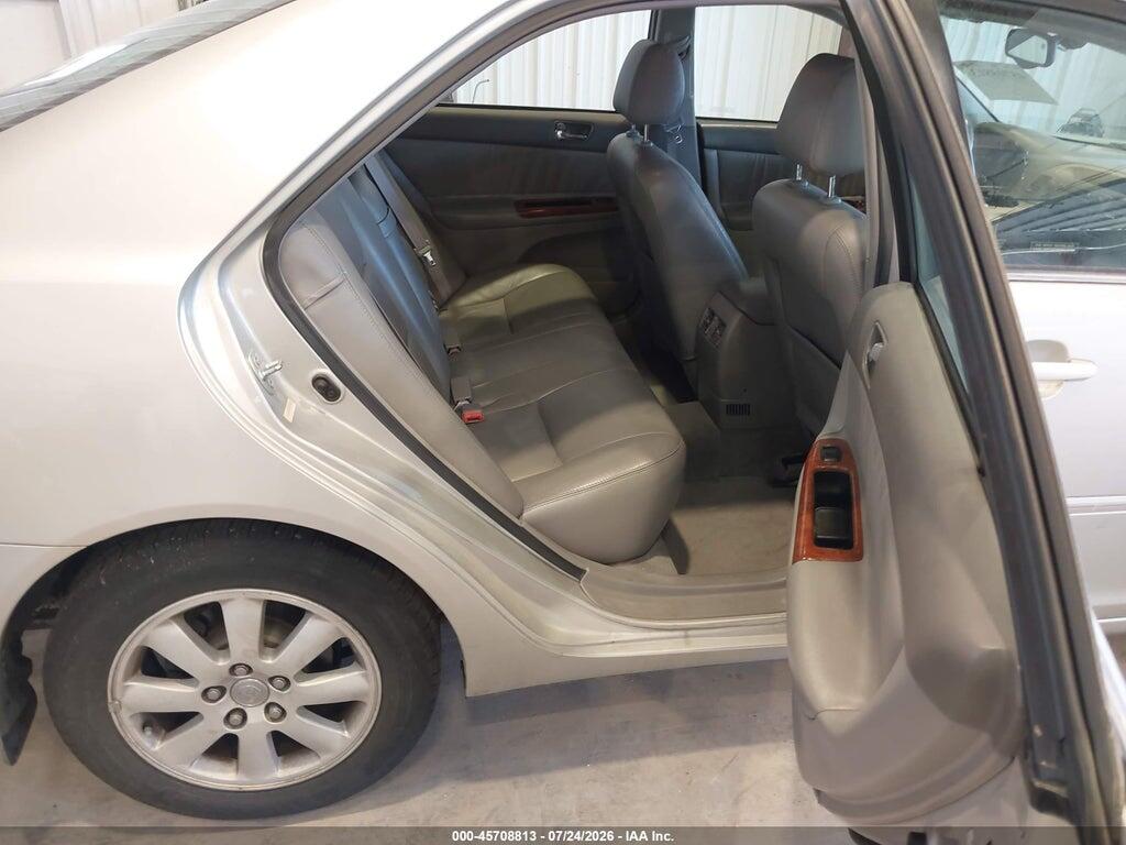 4T1BF30K92U019843 2002 TOYOTA CAMRY photo no. 8