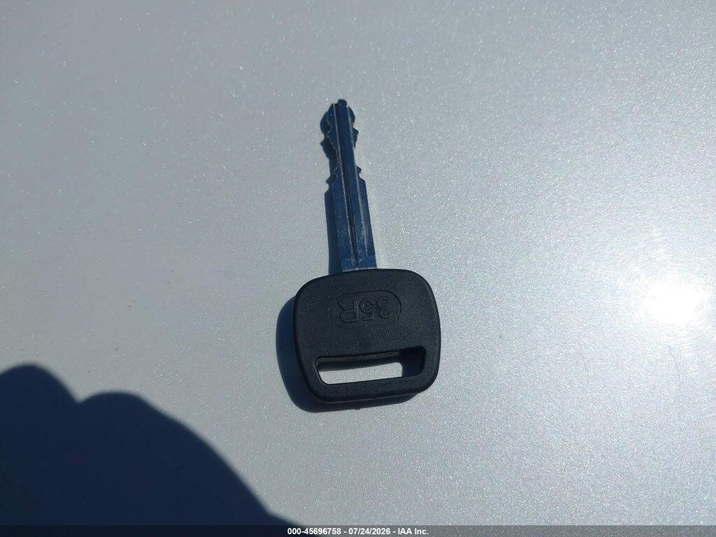 JTDBE32K020069946 2002 TOYOTA CAMRY photo no. 11