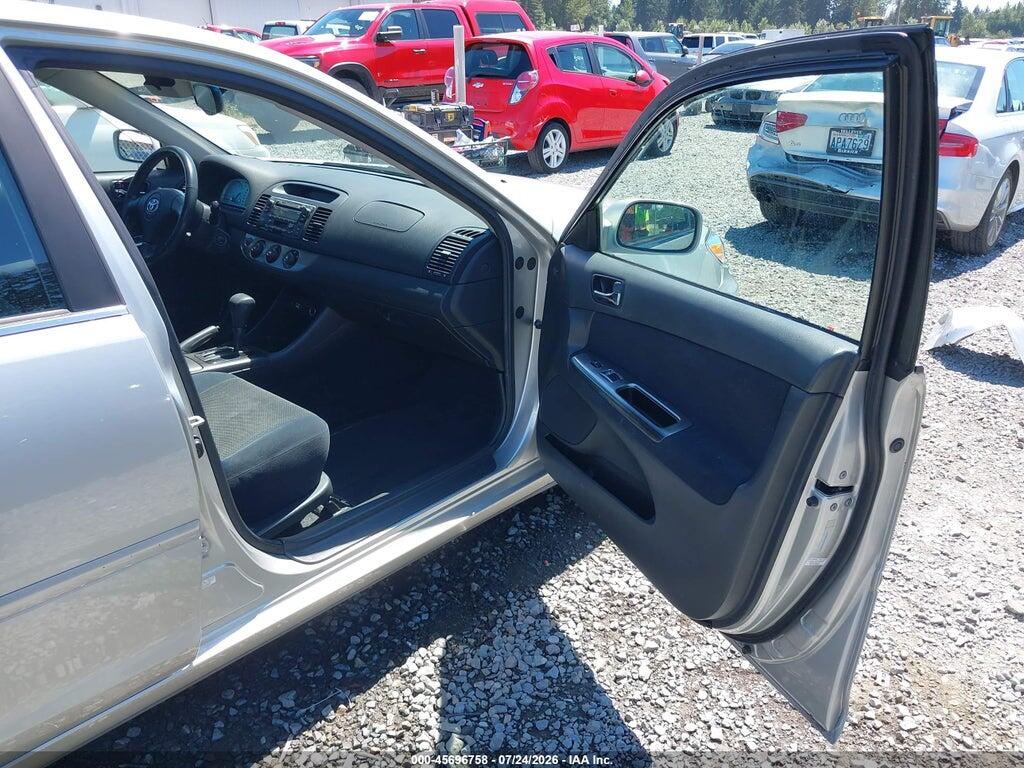JTDBE32K020069946 2002 TOYOTA CAMRY photo no. 5