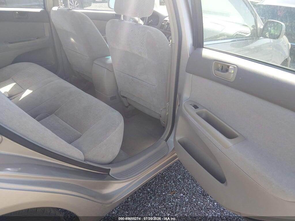 4T1BF32K82U031074 2002 TOYOTA CAMRY photo no. 8