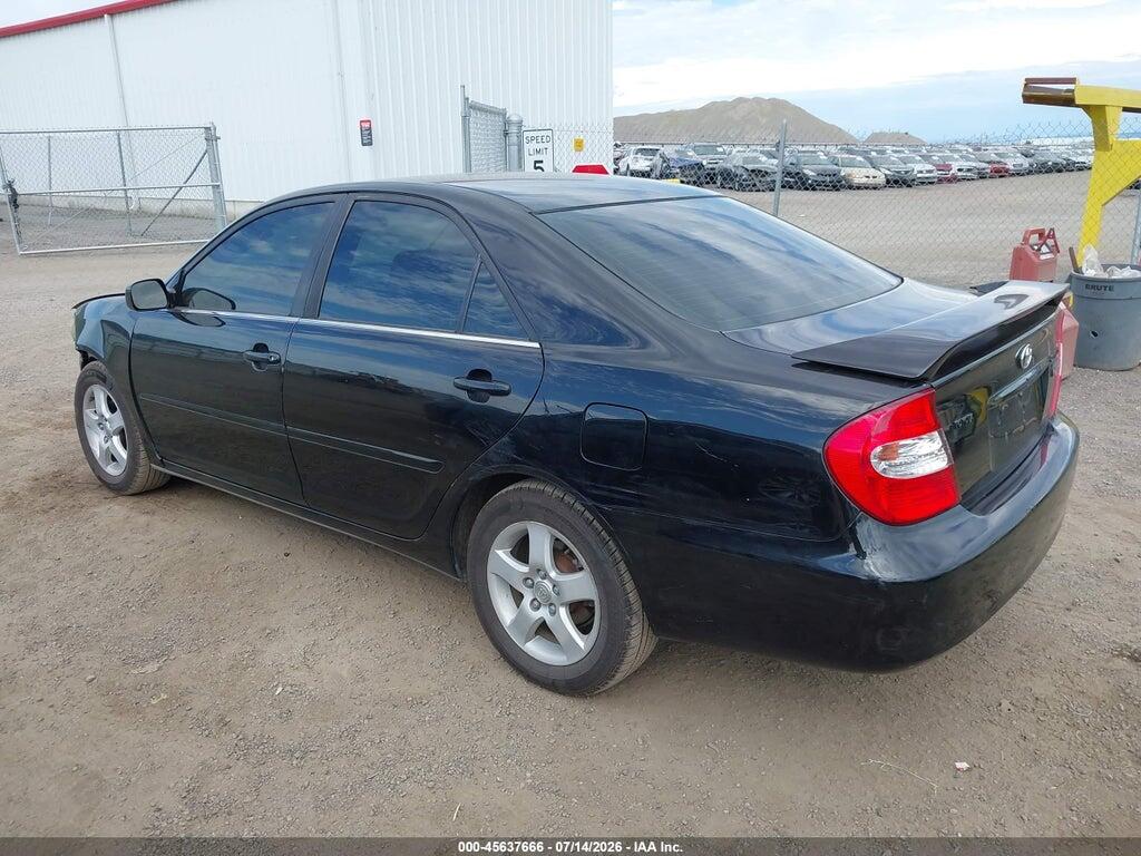 JTDBE32K520067190 2002 TOYOTA CAMRY photo no. 3