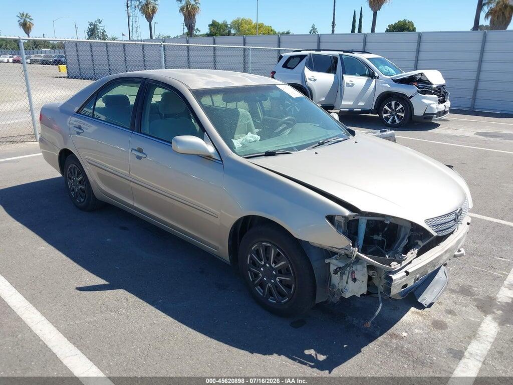 JTDBE30K020125774 2002 TOYOTA CAMRY photo no. 1