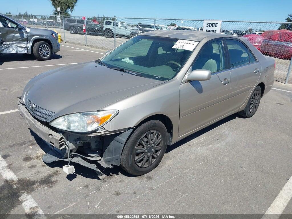 JTDBE30K020125774 2002 TOYOTA CAMRY photo no. 2