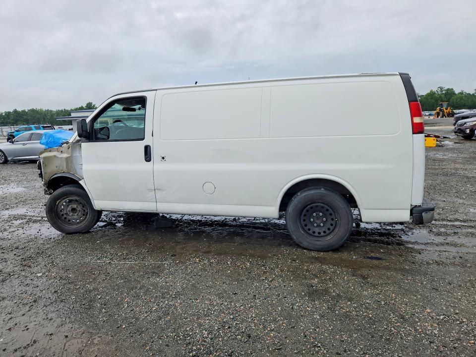 1GCFG15X481194832 2008 CHEVROLET EXPRESS G1500 photo no. 2