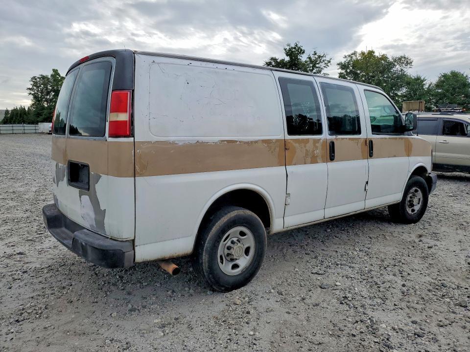 2008 CHEVROLET EXPRESS 2500 DELIVERY VAN — Фото 3 из 13