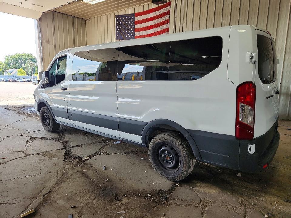 2026 FORD TRANSIT T-350 — Фото 2 из 13