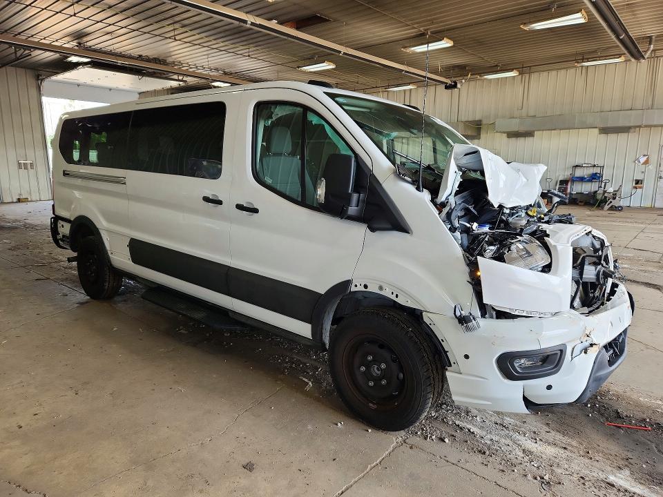 2026 FORD TRANSIT T-350 — Фото 4 из 13