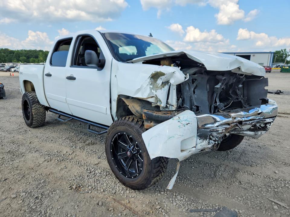 2008 CHEVROLET SILVERADO K1500 — Фото 4 из 12