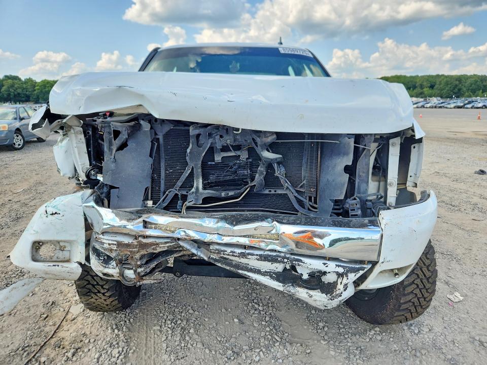 2008 CHEVROLET SILVERADO K1500 — Фото 5 из 12