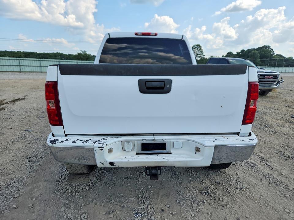 2008 CHEVROLET SILVERADO K1500 — Фото 6 из 12
