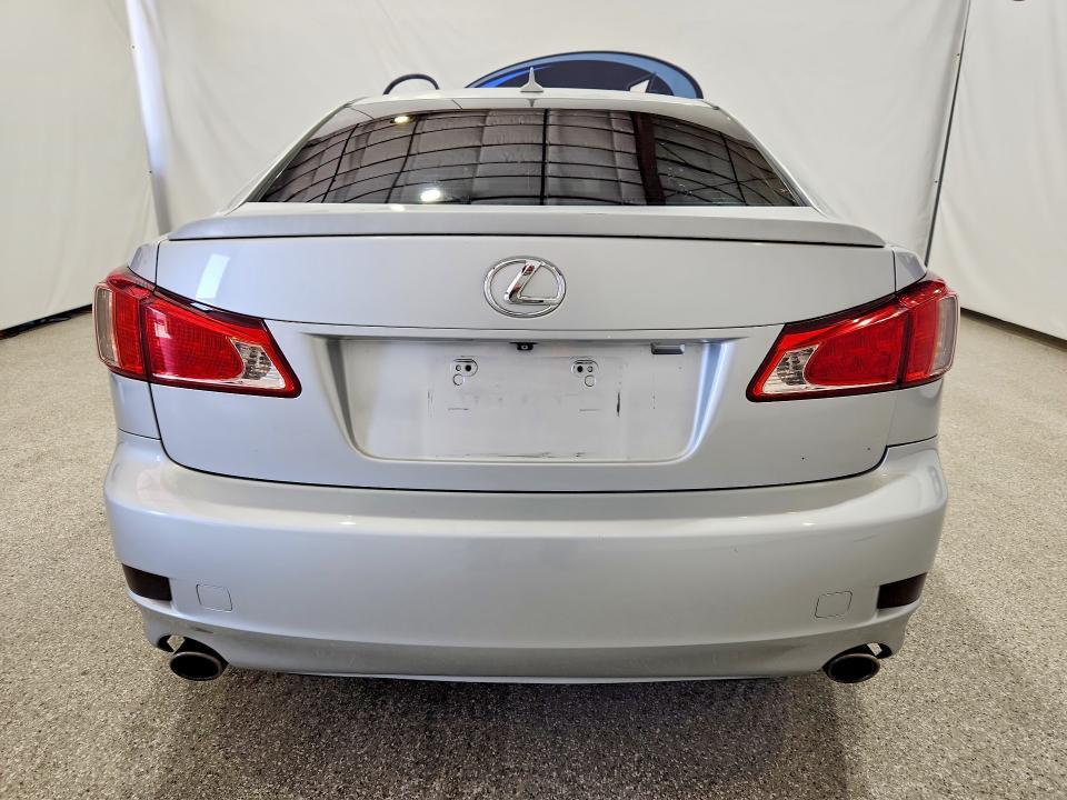 2011 LEXUS IS 250 BASE — Фото 6 из 13