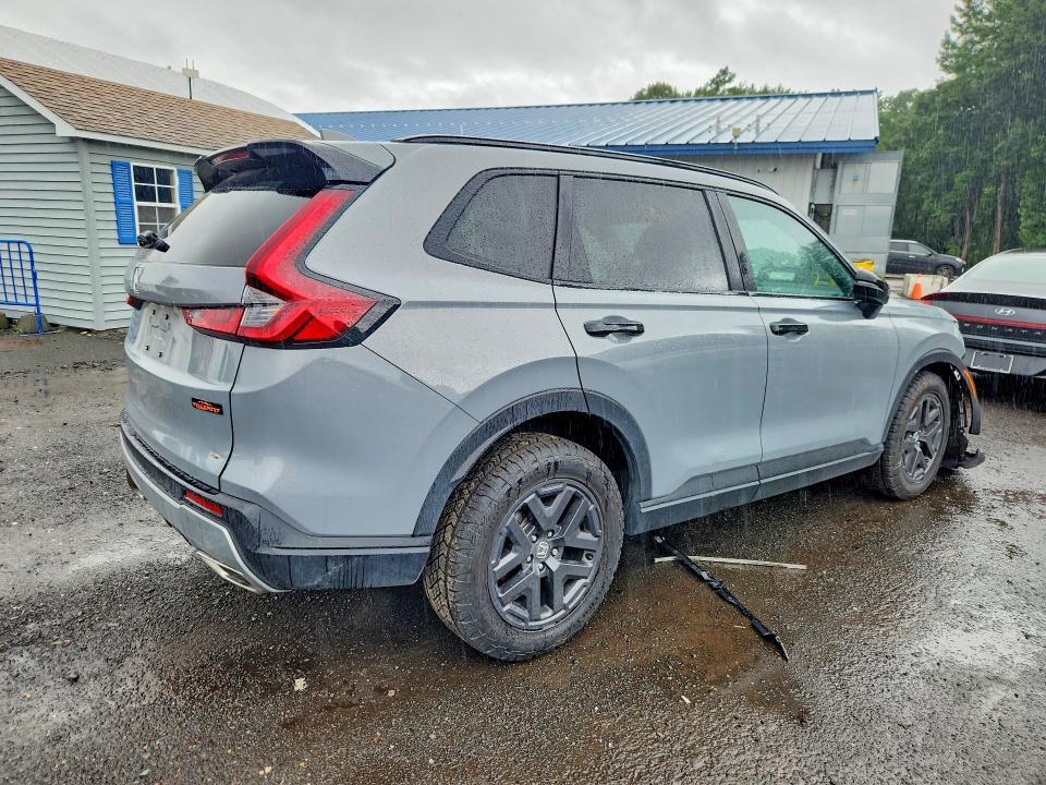 2026 HONDA CR-V TRAILSPORT — Фото 3 из 13