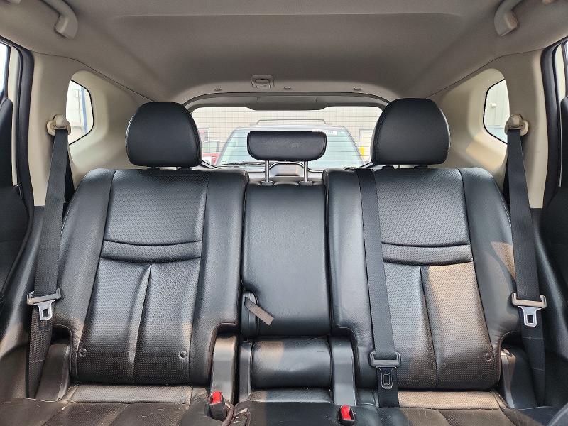 2015 NISSAN ROGUE SL — Фото 10 из 14