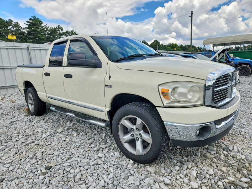 2008 DODGE RAM 1500 ST — Фото 4 из 12