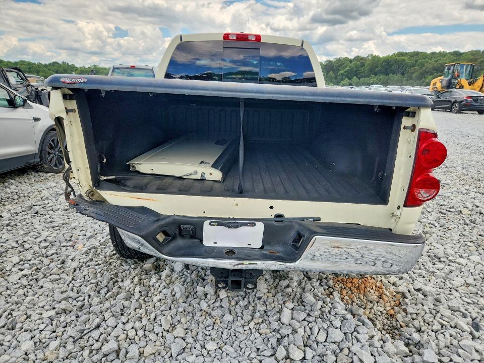 2008 DODGE RAM 1500 ST — Фото 6 из 12