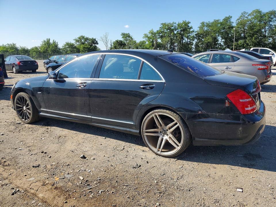 2011 MERCEDES-BENZ S 400 — Фото 2 из 12