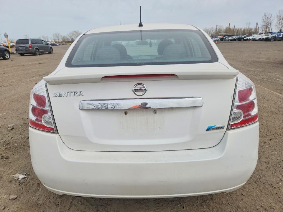 2011 NISSAN SENTRA 2.0 — Фото 6 из 12