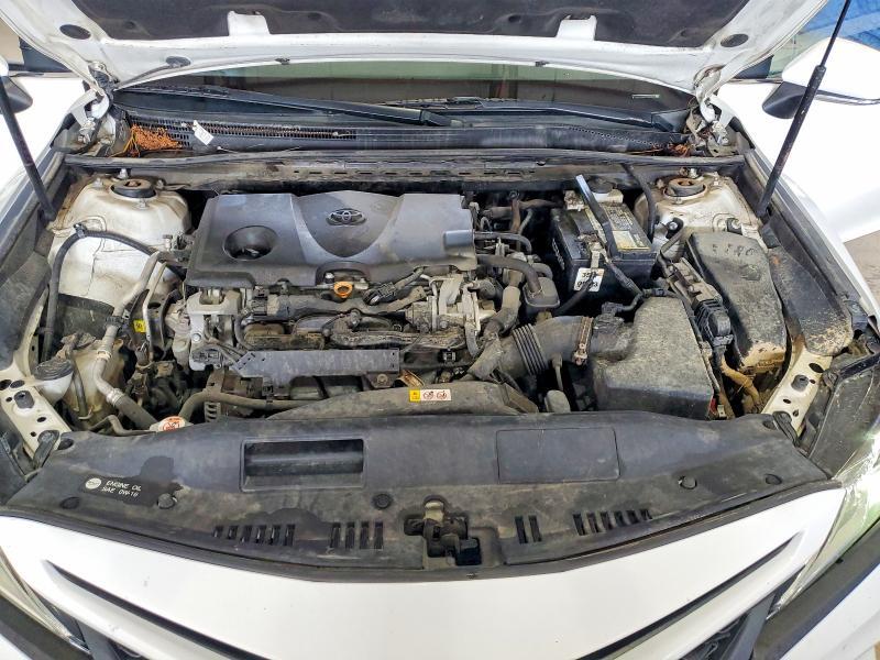 2020 TOYOTA CAMRY SE — Фото 11 из 12