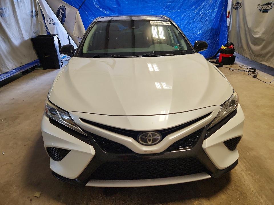 2020 TOYOTA CAMRY XSE — Фото 5 из 13