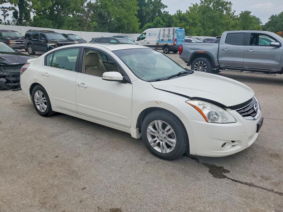 1N4AL2AP9BN421097 2011 NISSAN ALTIMA photo no. 4