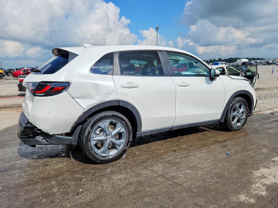 2026 HONDA HR-V LX — Фото 3 из 14