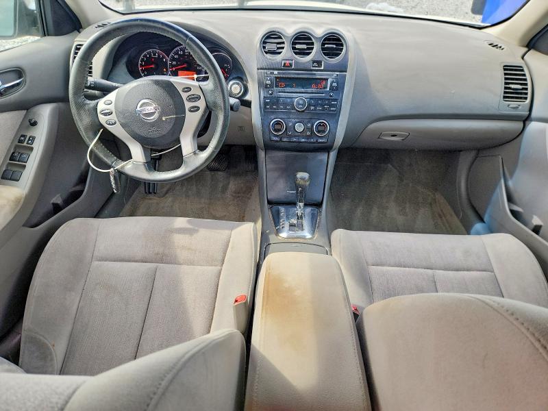 2011 NISSAN ALTIMA 2.5 — Фото 8 из 13